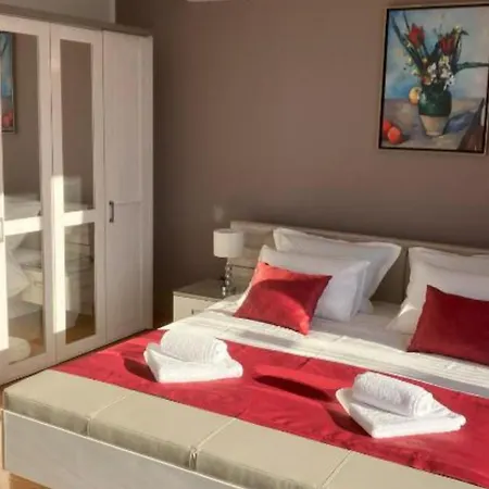 Villa Lukrecia -Stunning Sea View Retreat