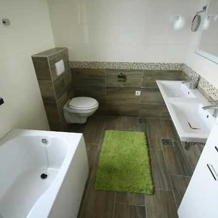 Villa Lukrecia -Stunning Sea View Retreat * Babina