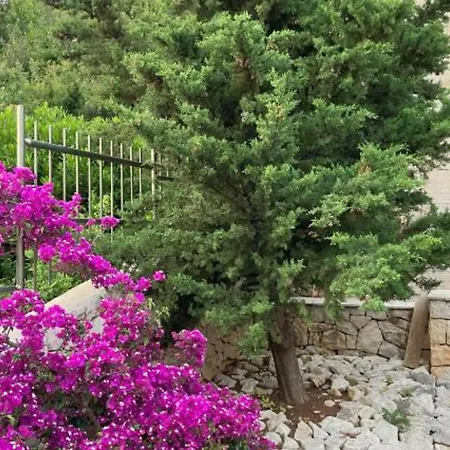 Villa Lukrecia -Stunning Sea View Retreat 别墅 *