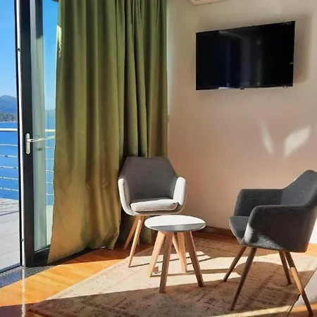 Beachfront Luxury With Private Pool And Stunning Sea Views Villa